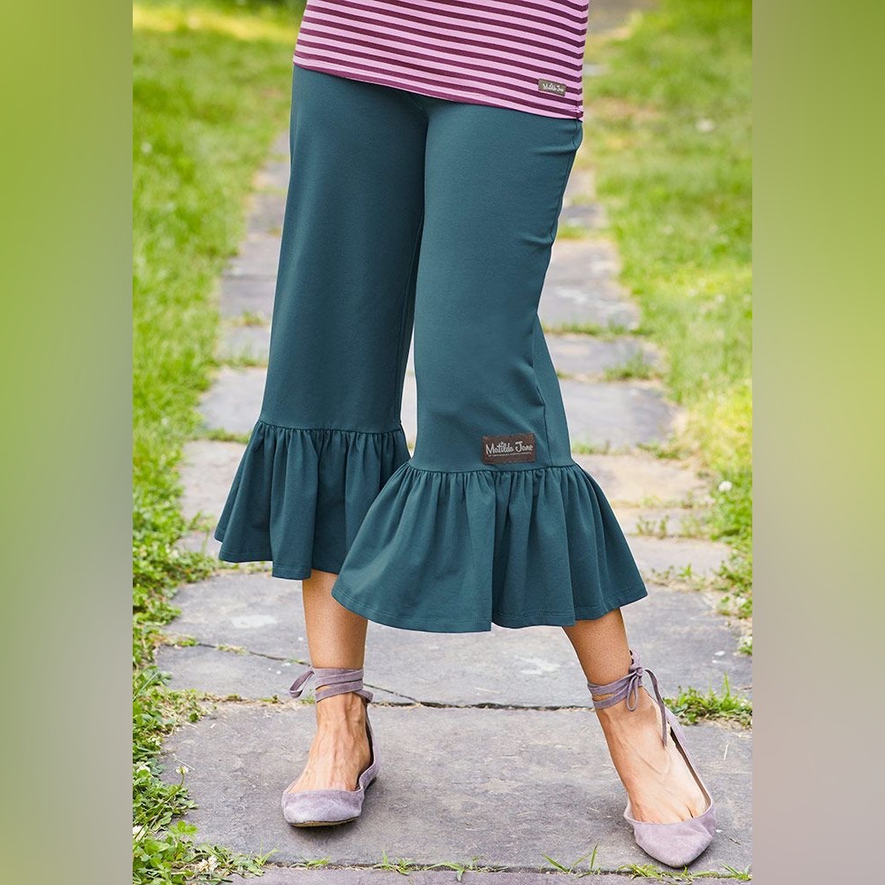 Matilda Jane Alpha Big Ruffles Pant size XS